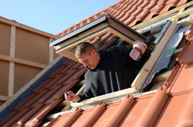 Pose de fenêtres de toit Velux à Izon